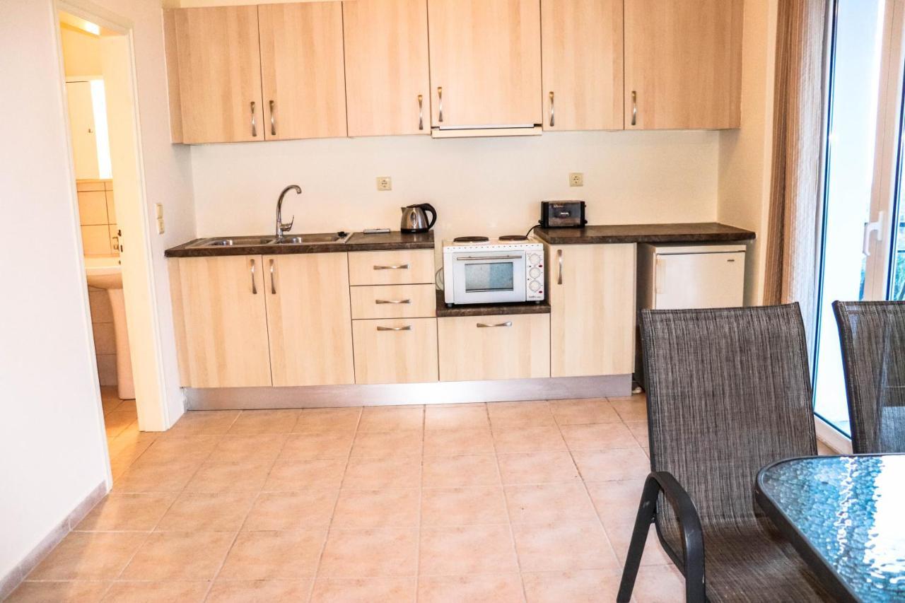 Orizontas Studios & Apartments Свороната Экстерьер фото