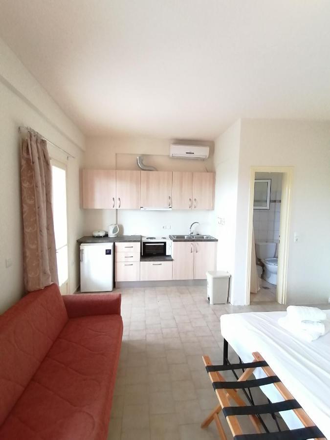 Orizontas Studios & Apartments Свороната Экстерьер фото